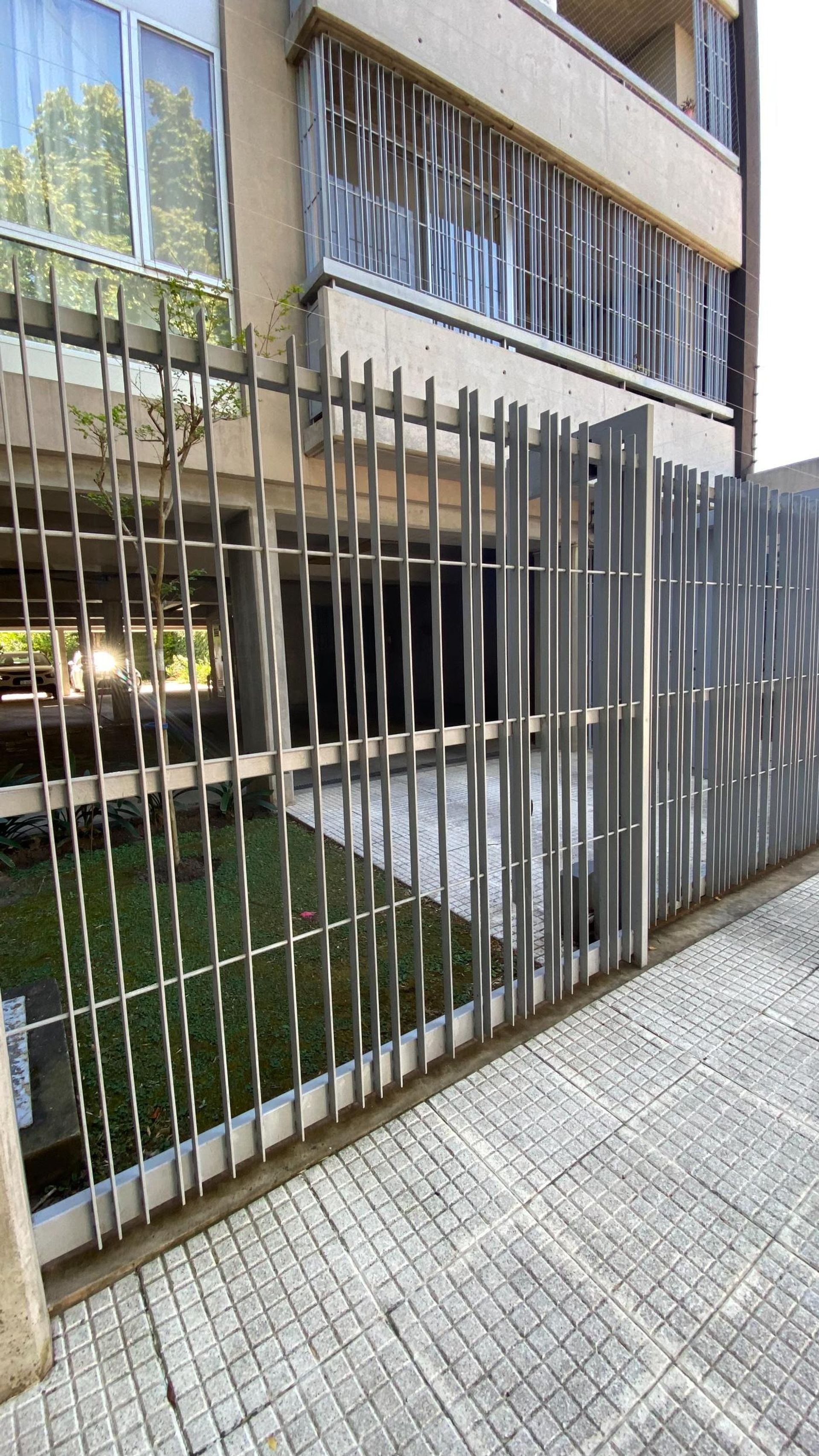 2 amb. amplios en Beccar