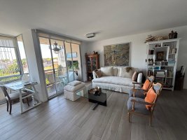 2 amb. amplios en Beccar