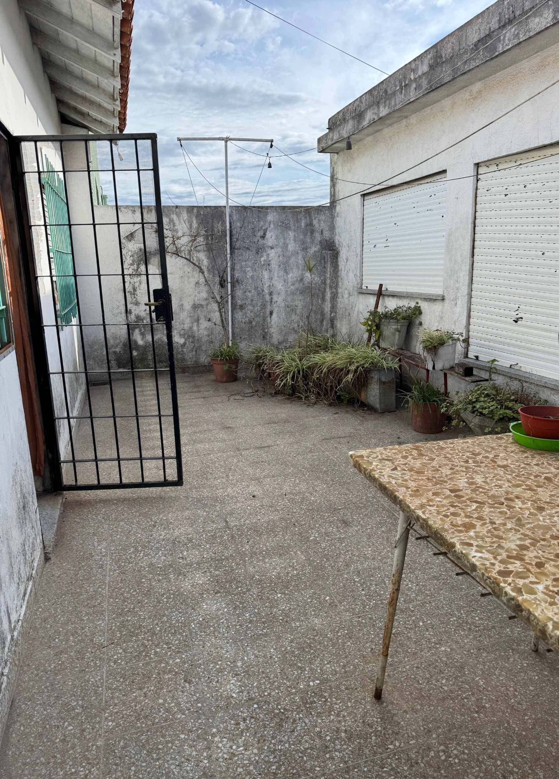 Venta Galpon/Deposito Industrial Local Y Vivienda