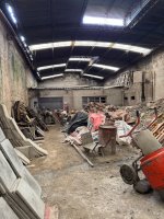 Venta Galpon/Deposito Industrial Local Y Vivienda