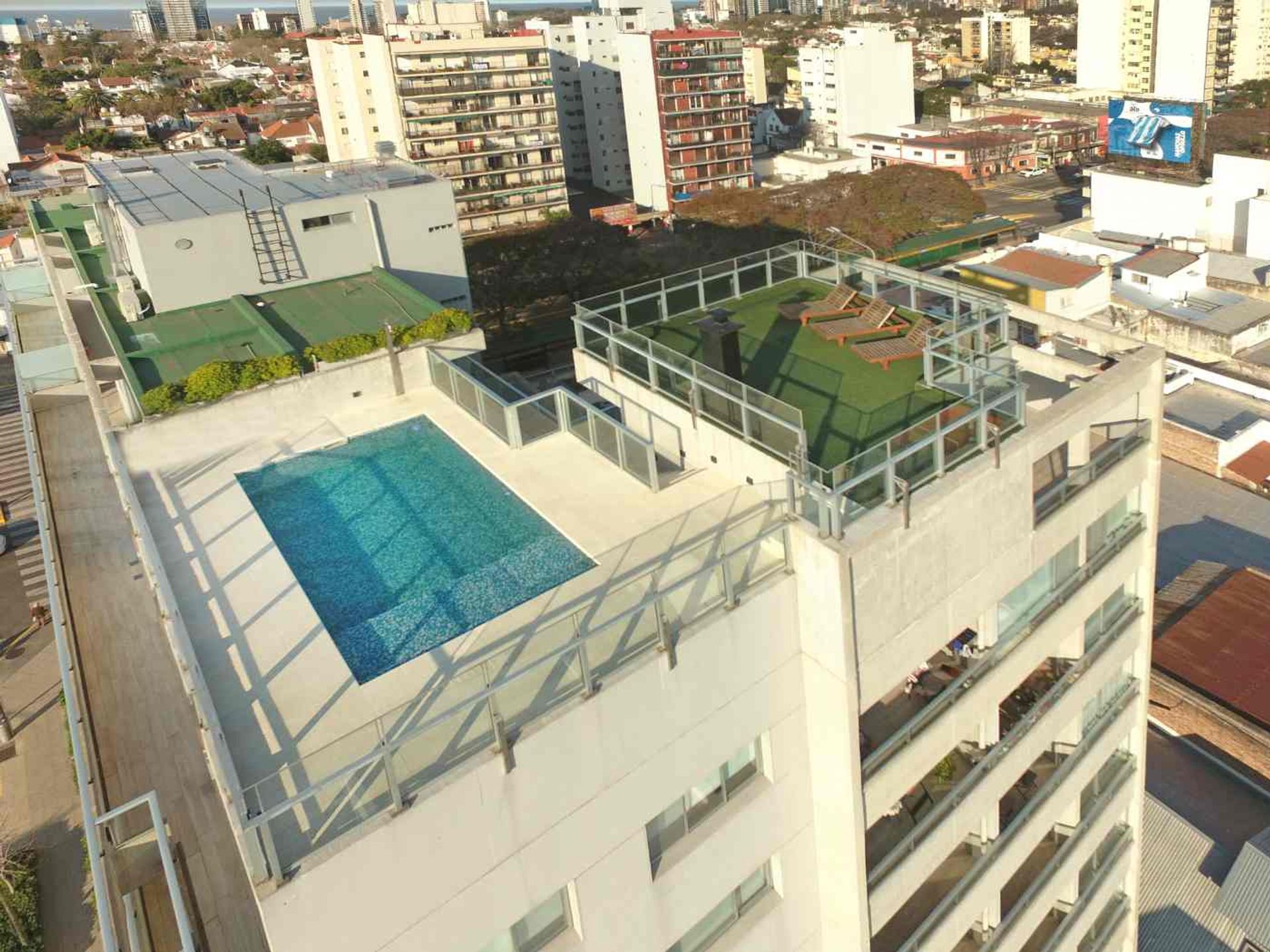 1‑bedroom of Category with Garage Low Expenses Due L