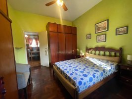 Opportunity: sale of two houses on the same lot