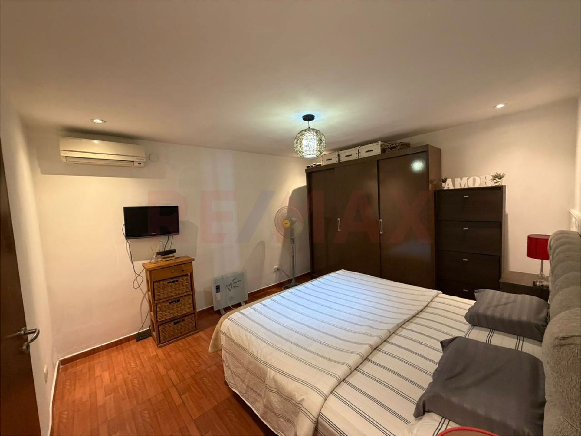 Venta casa jardín, parrilla y cochera Benavidez