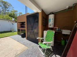 Venta casa jardín, parrilla y cochera Benavidez