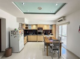 Venta casa jardín, parrilla y cochera Benavidez