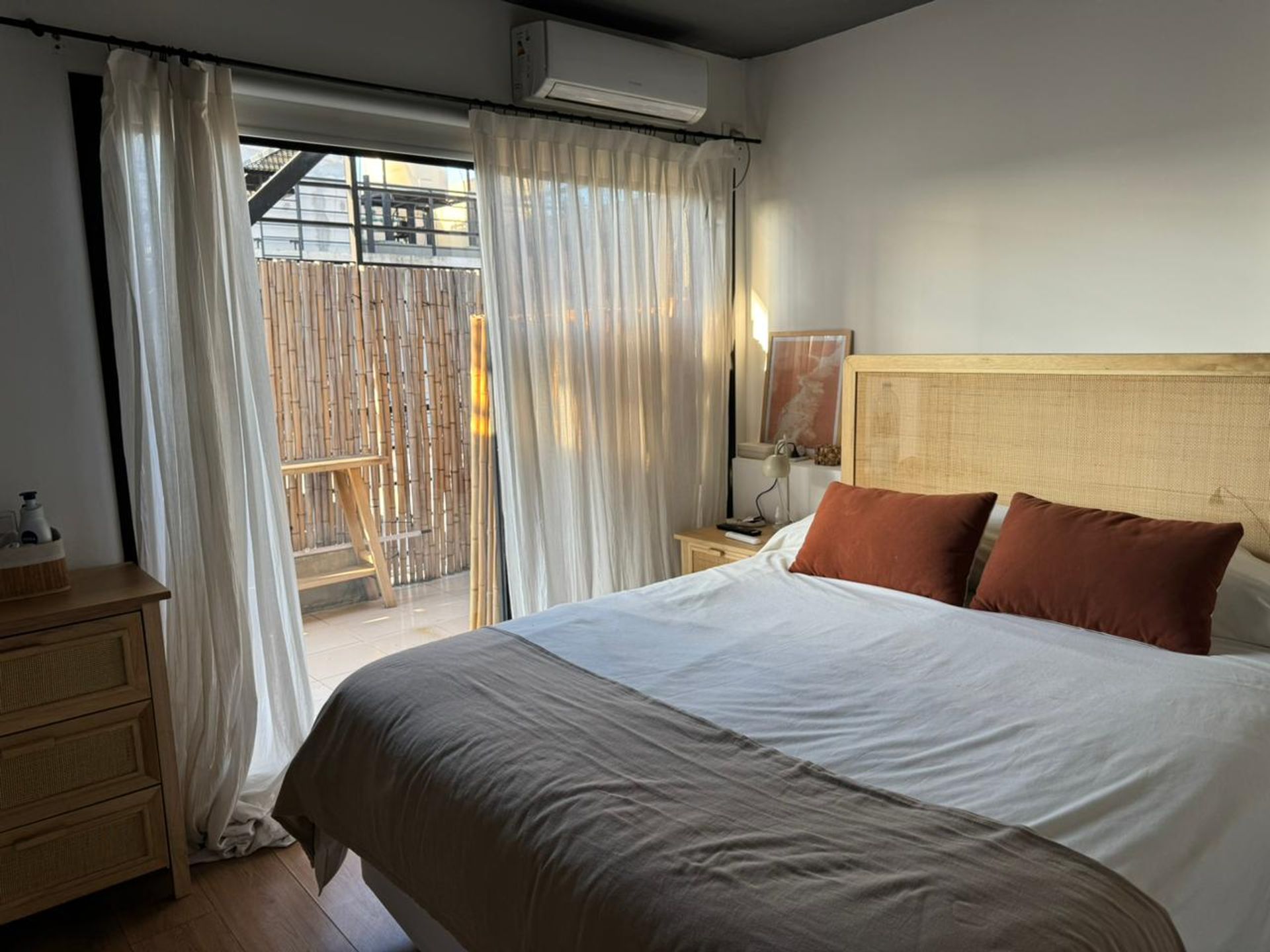 Venta departamento 3 amb Olivos con terraza