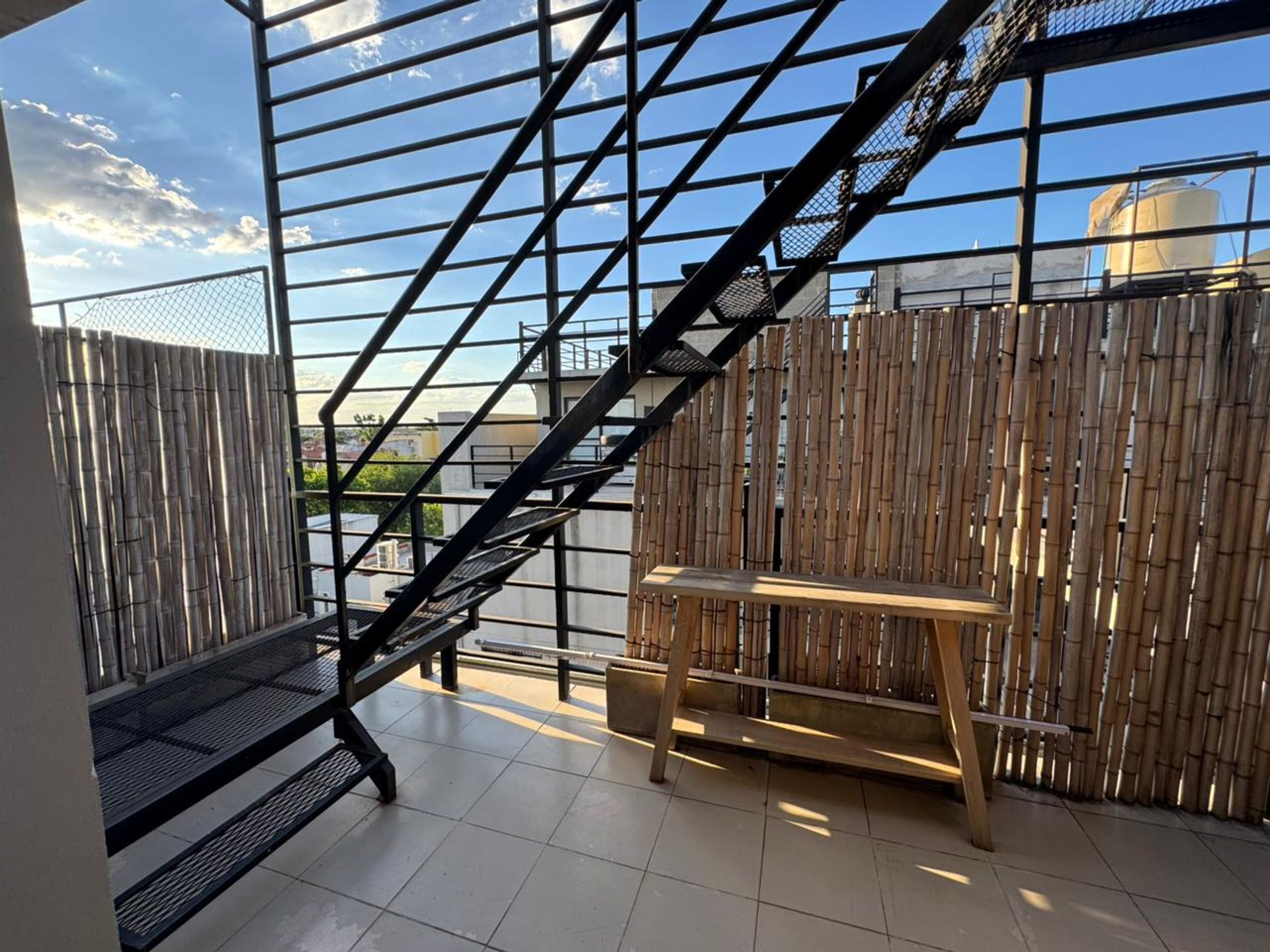 Venta departamento 3 amb Olivos con terraza