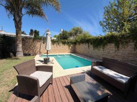 Triplex 4‑bedroom with pool For Sale – Tigre residential