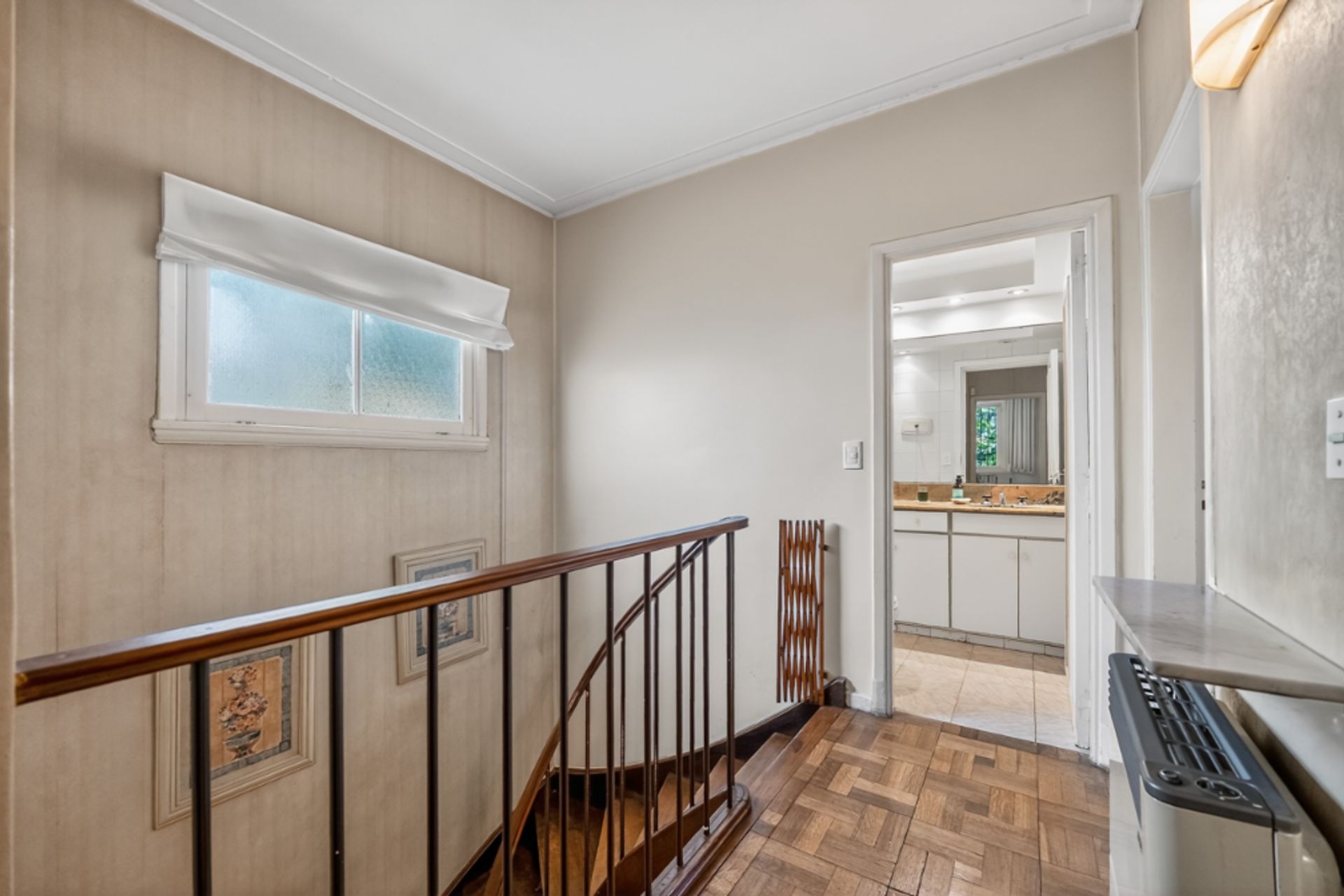 Casa en VENTA en Vte. López - 4 amb. + Dependencia