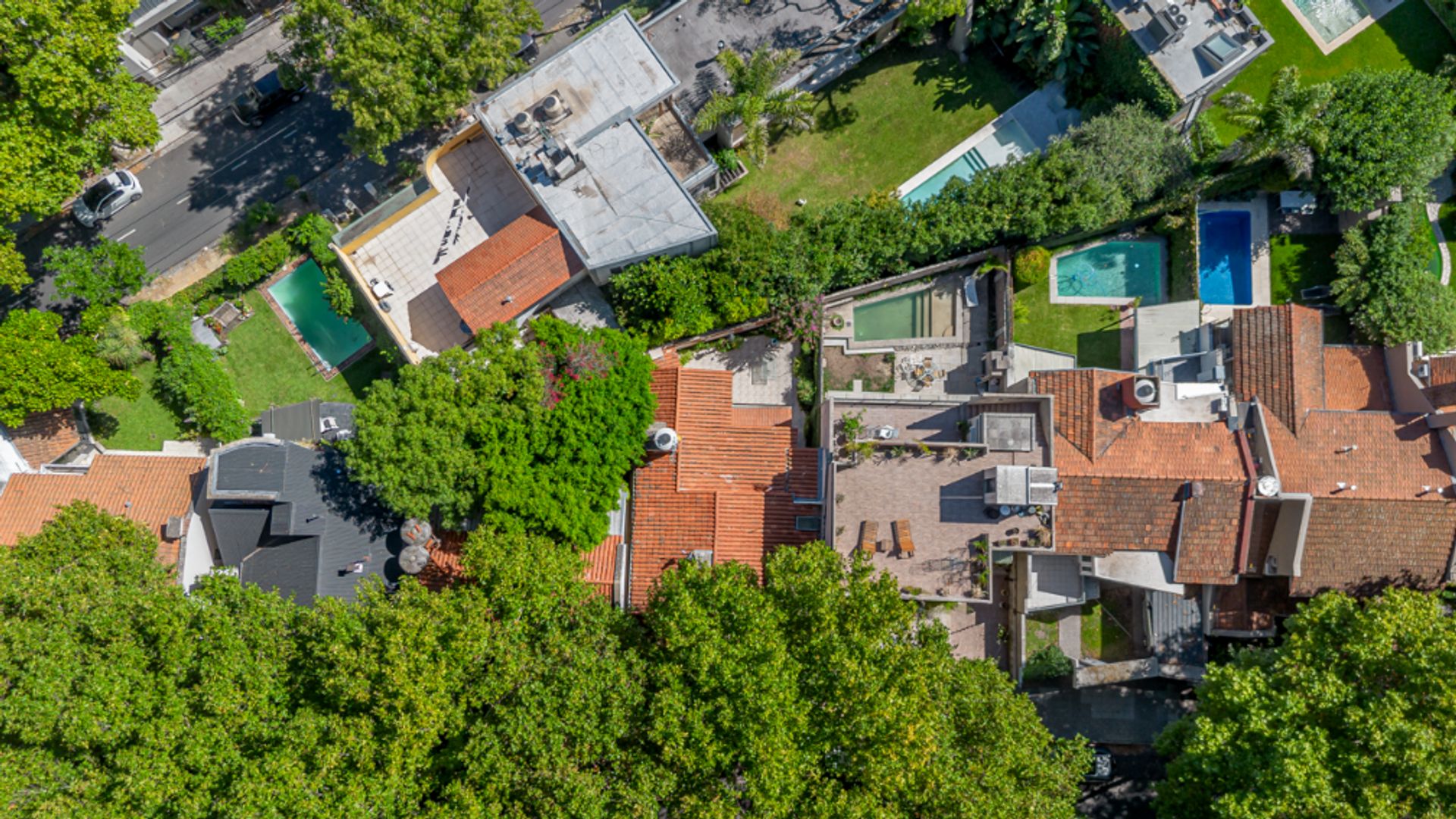 Casa en VENTA en Vte. López - 4 amb. + Dependencia