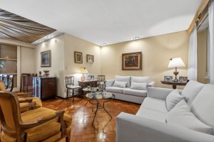 House for Sale in Vte. López - 3‑bedroom + Annex