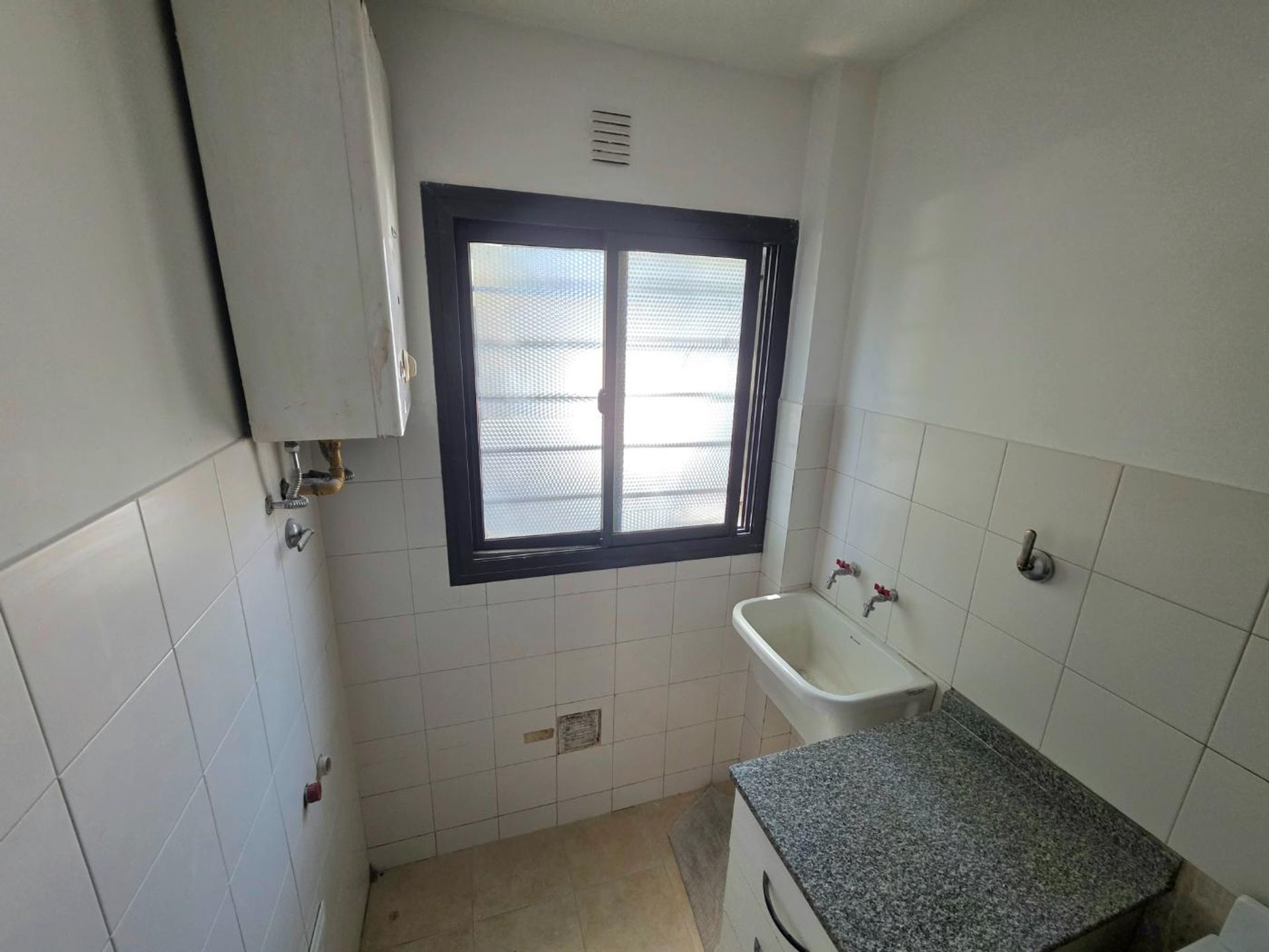 Venta Departamento San Isidro- 2 Ambientes