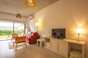 Venta departamento 2 ambientes Olivos con patio