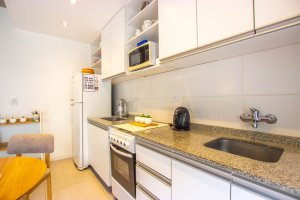 Venta departamento 2 ambientes Olivos con patio