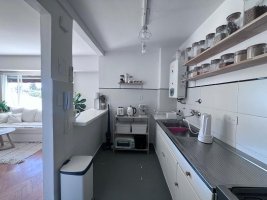 For Rent Apartment 2-bedroom Martinez