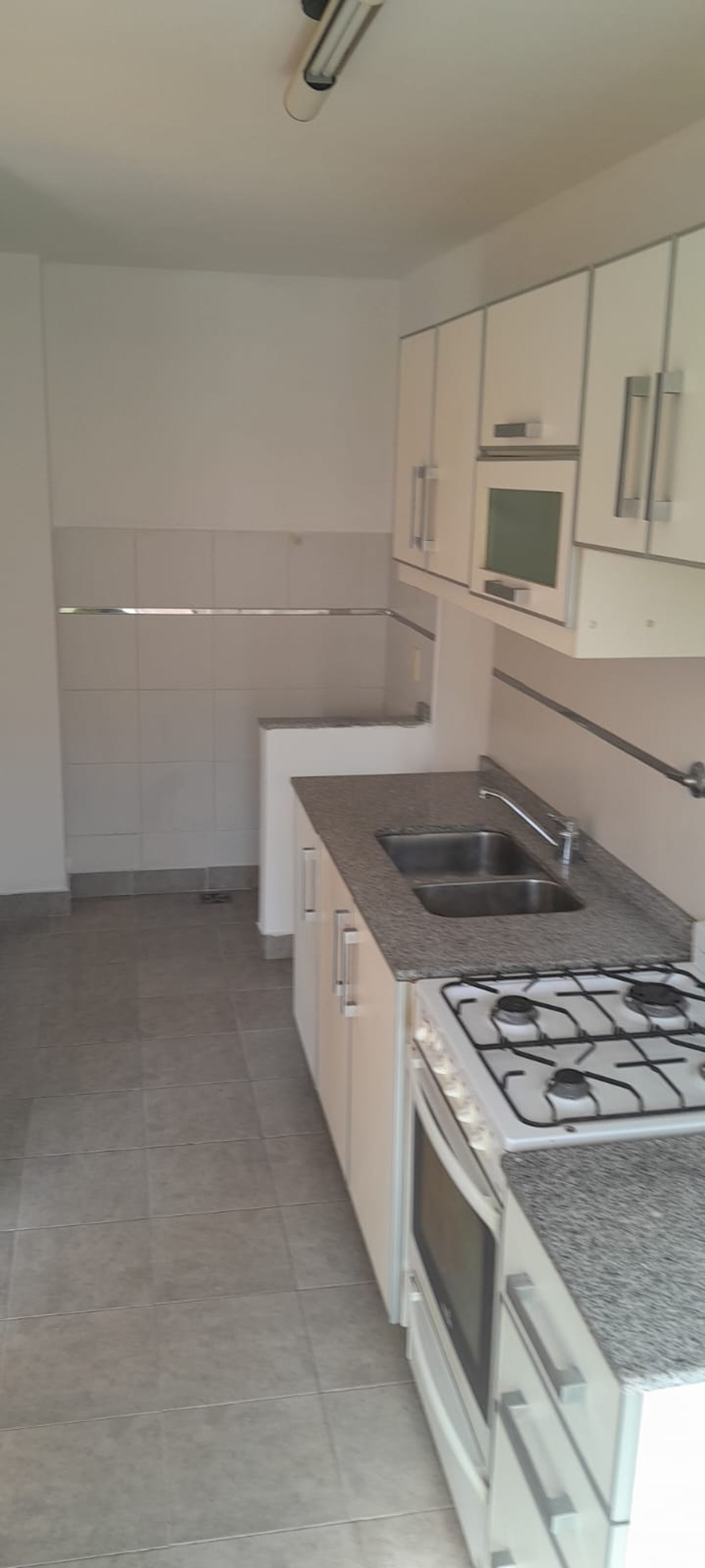 Venta Depto. 2 Amb. Olivos a metros de Maipú