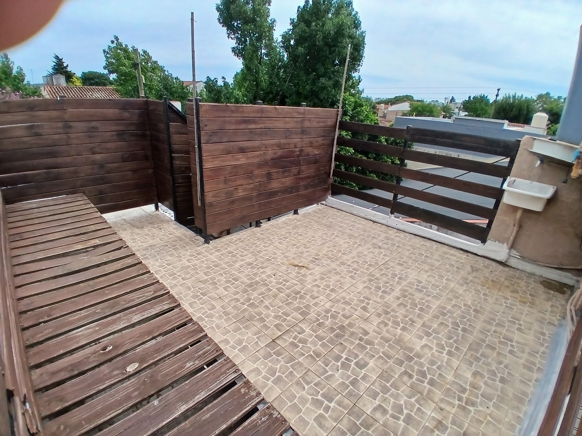 For Rent Penthouse 2‑Bedroom Terrace