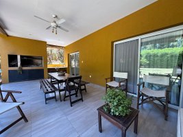 San Agustin House Single-Story with Pool VERY VERSATILE