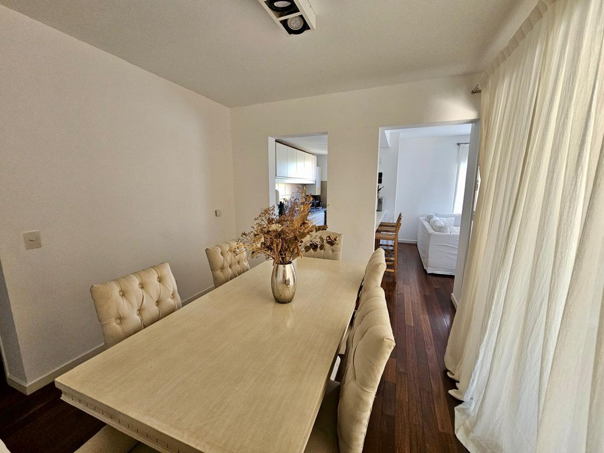 Departamento 3 ambientes con cochera y amenities