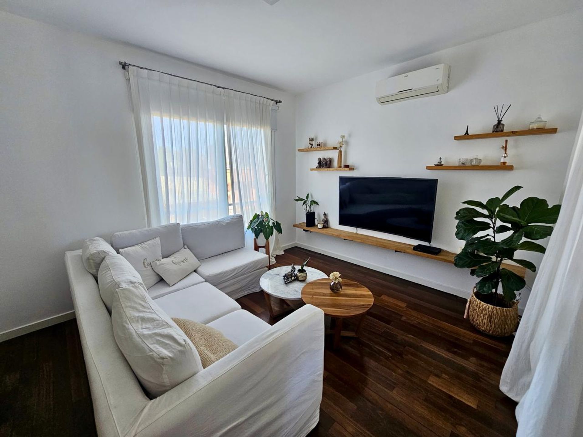 Departamento 3 ambientes con cochera y amenities