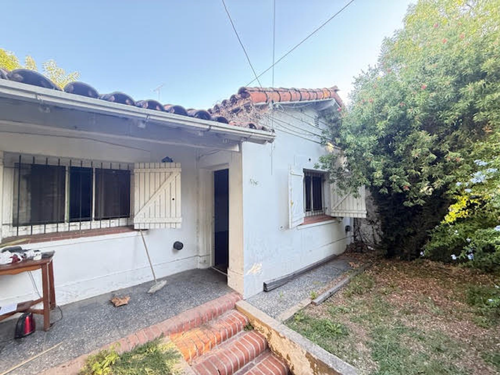 Oportunidad , dos casas a refaccionar.San Isidro.