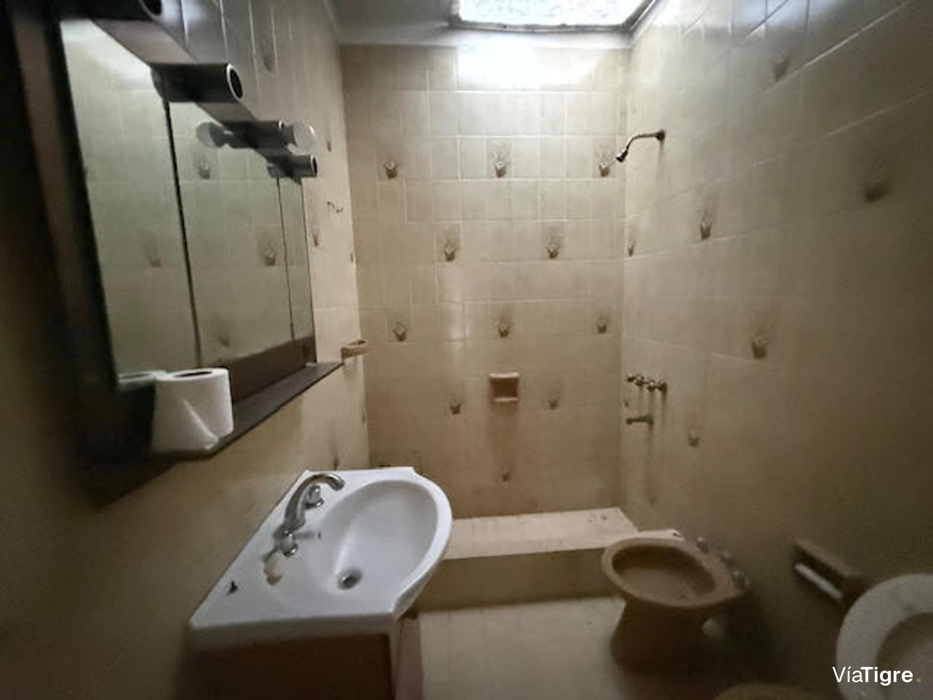 Oportunidad , dos casas a refaccionar.San Isidro.
