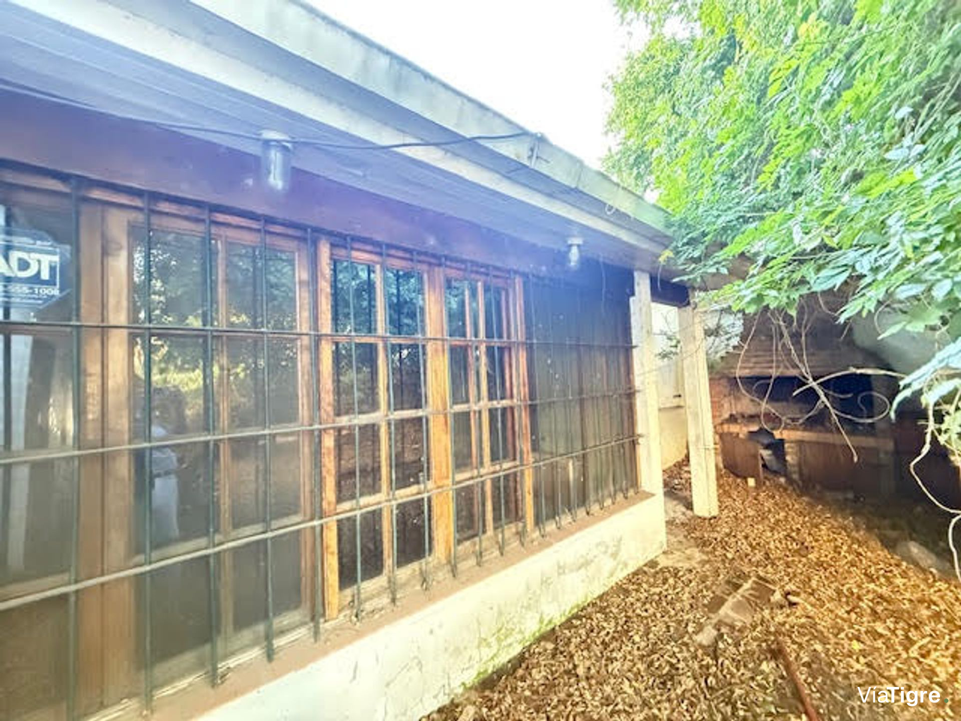 Oportunidad , dos casas a refaccionar.San Isidro.
