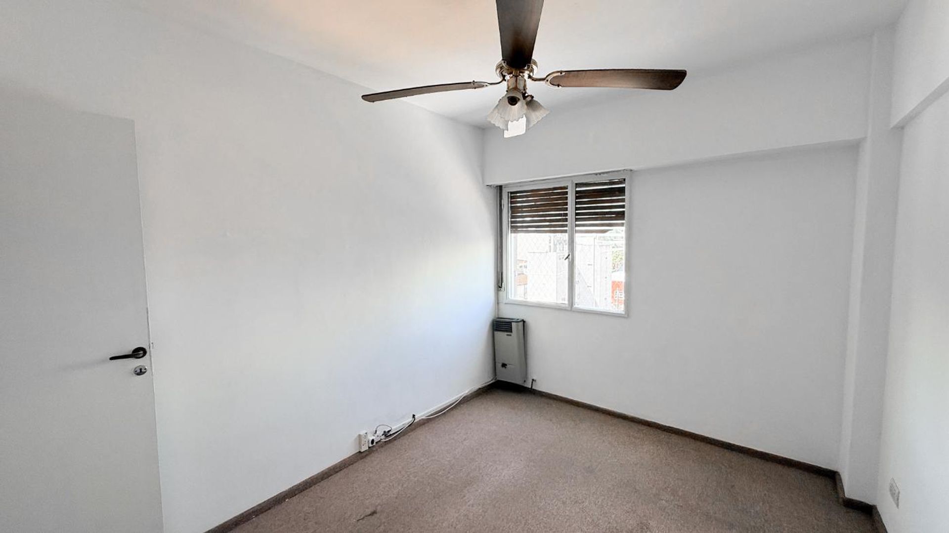 VENTA depto 3 ambientes con cochera FLORIDA ESTE