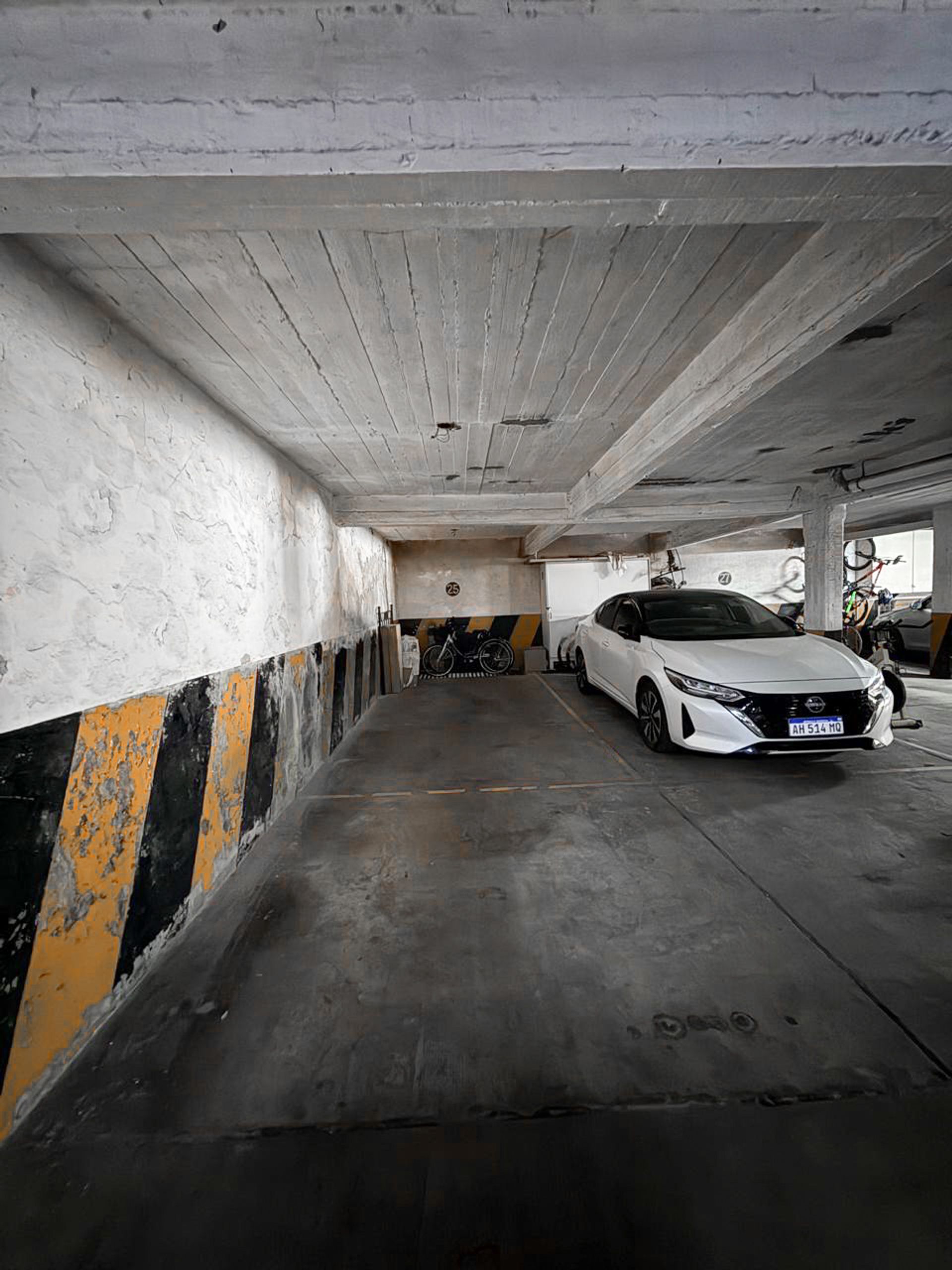 VENTA depto 3 ambientes con cochera FLORIDA ESTE