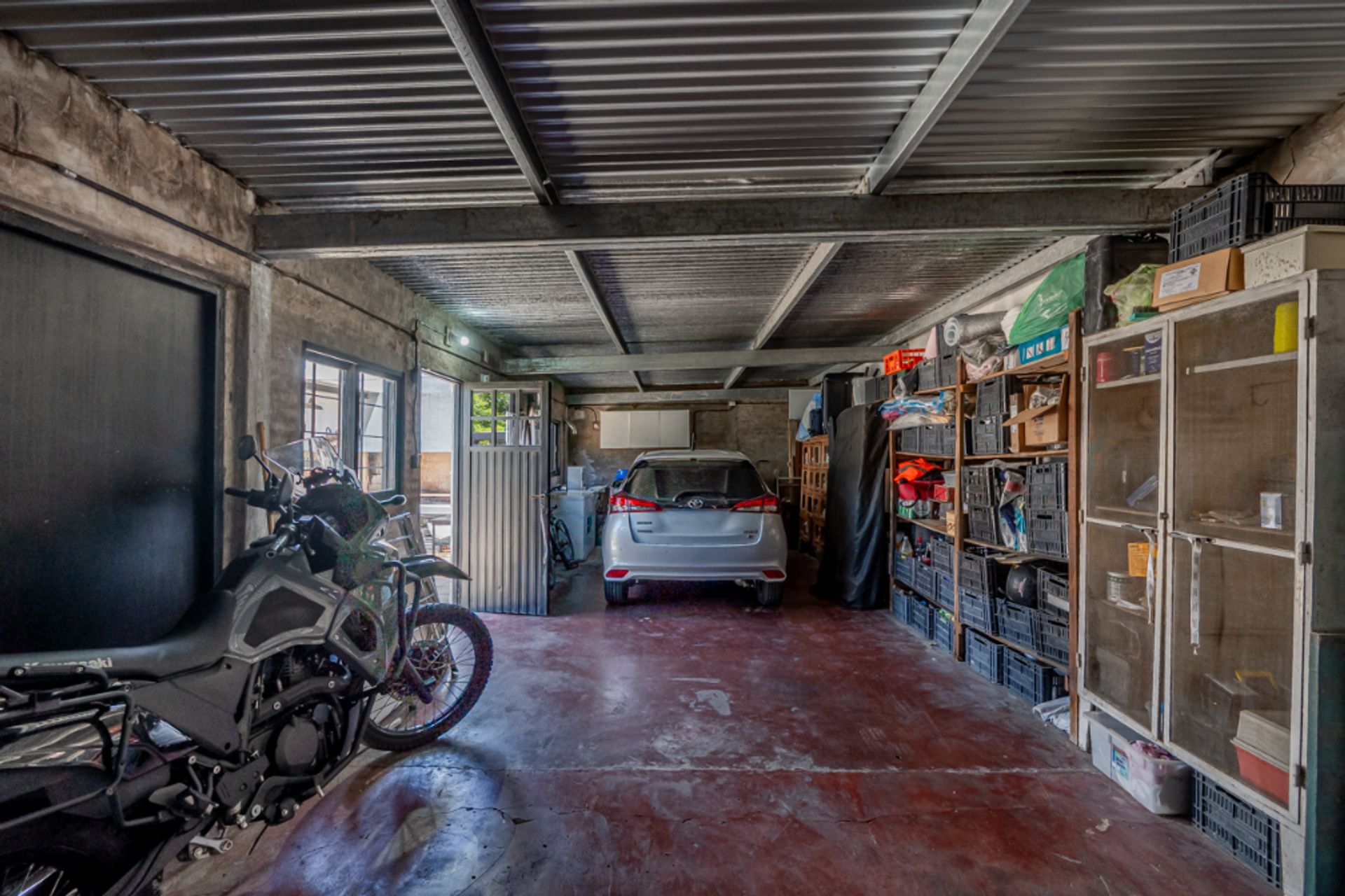 venta casa 4 amb con cochera refaccionada