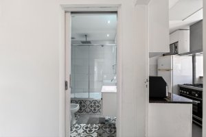 For Sale House 3-bedroom with garage renovated