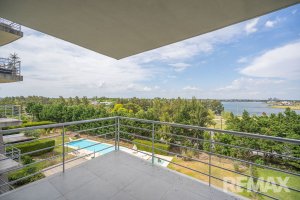 For Sale Apartment 1‑bedroom Terrace/Barbecue By the Lake with car/closet