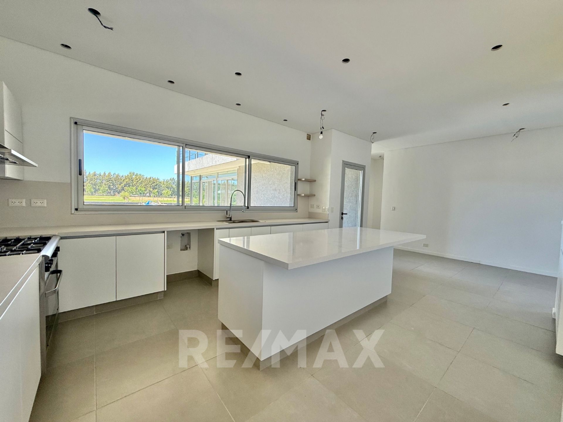 Venta casa al Rio -Tigre - B San Juan- 6 amb