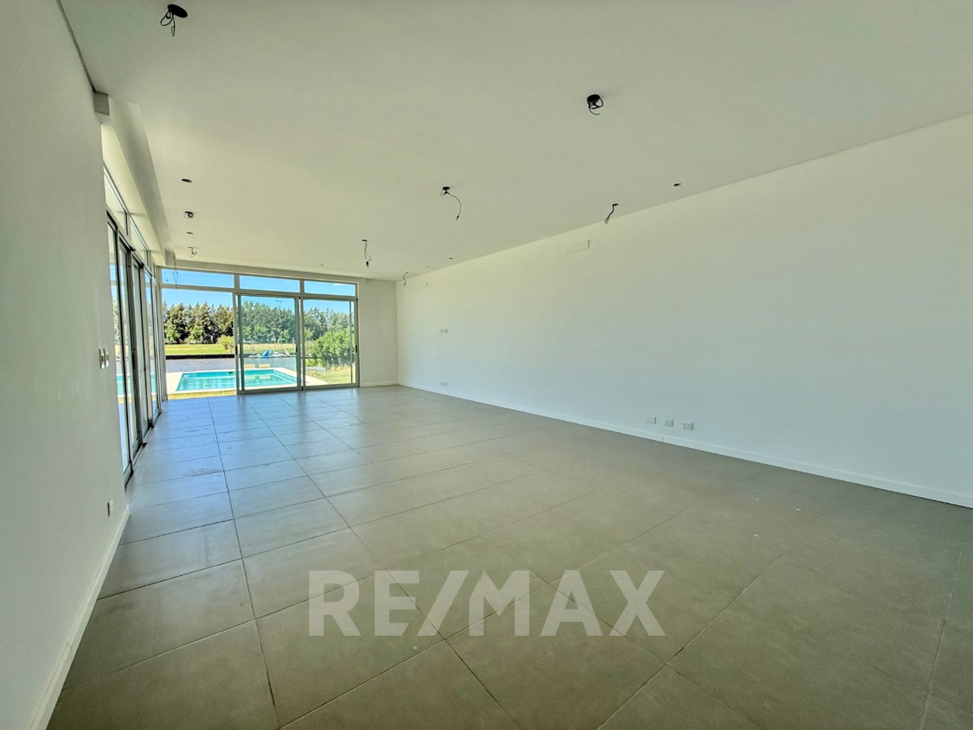 Venta casa al Rio -Tigre - B San Juan- 6 amb