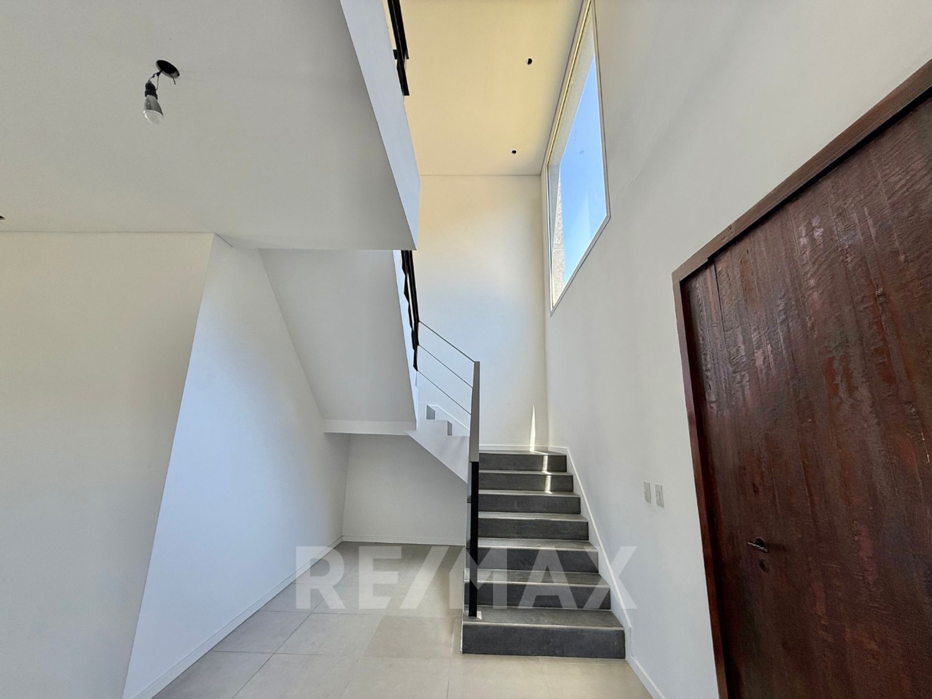 Venta casa al Rio -Tigre - B San Juan- 6 amb