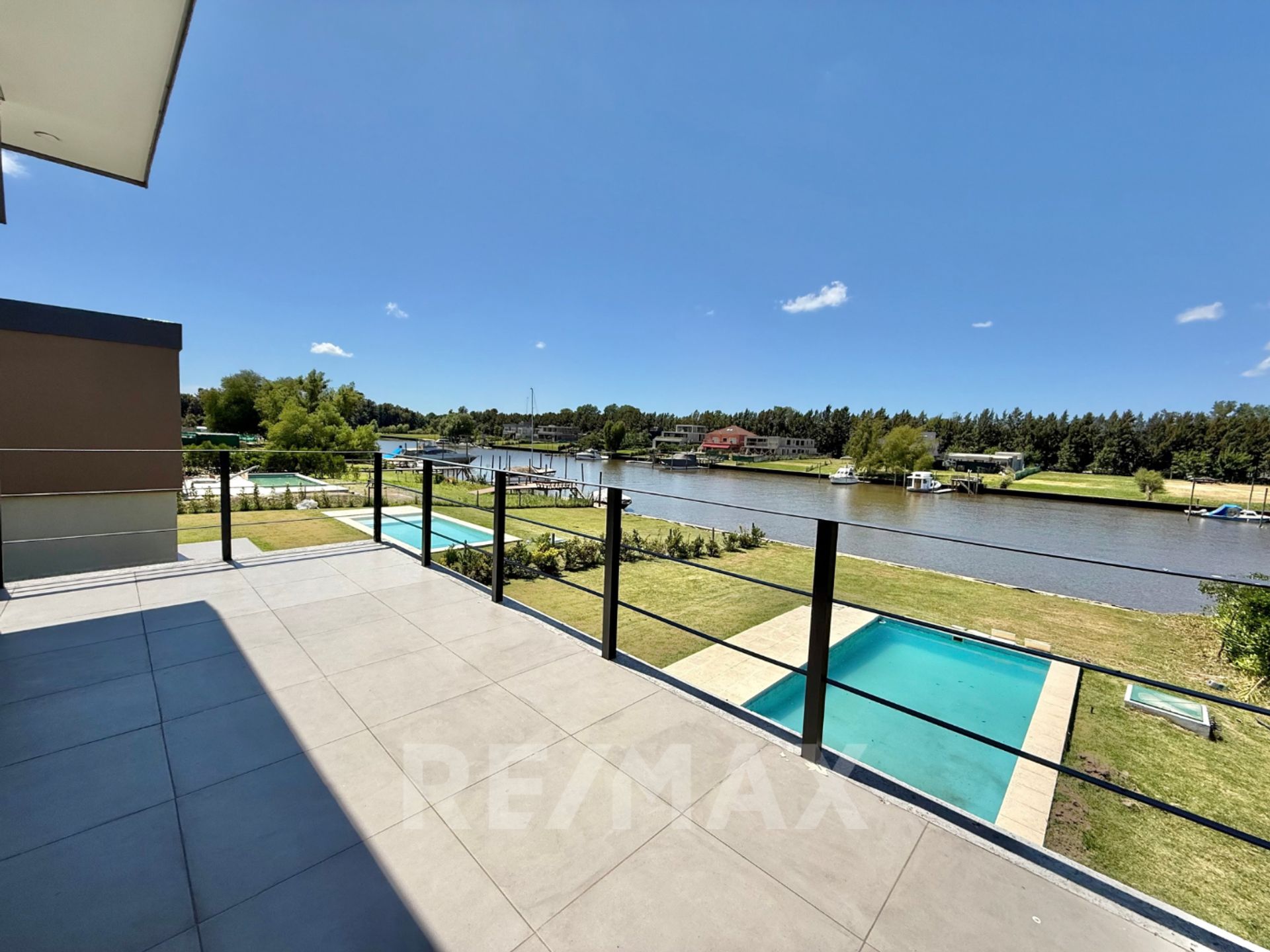 Venta casa al Rio -Tigre - B San Juan- 6 amb
