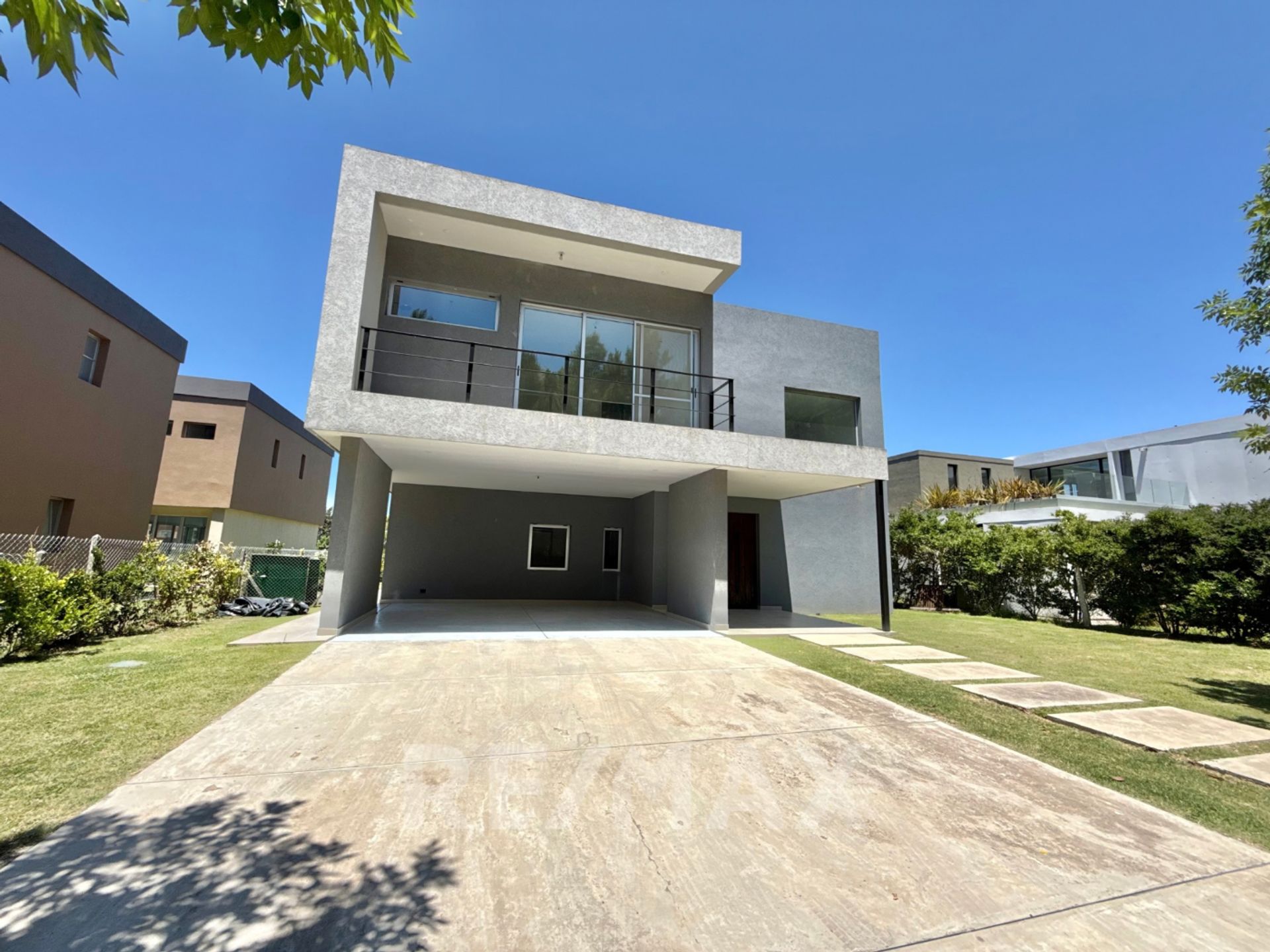 Venta casa al Rio -Tigre - B San Juan- 6 amb