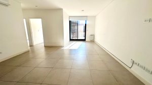 Alquiler Depto 3 Ambientes Con Terraza Y Cochera