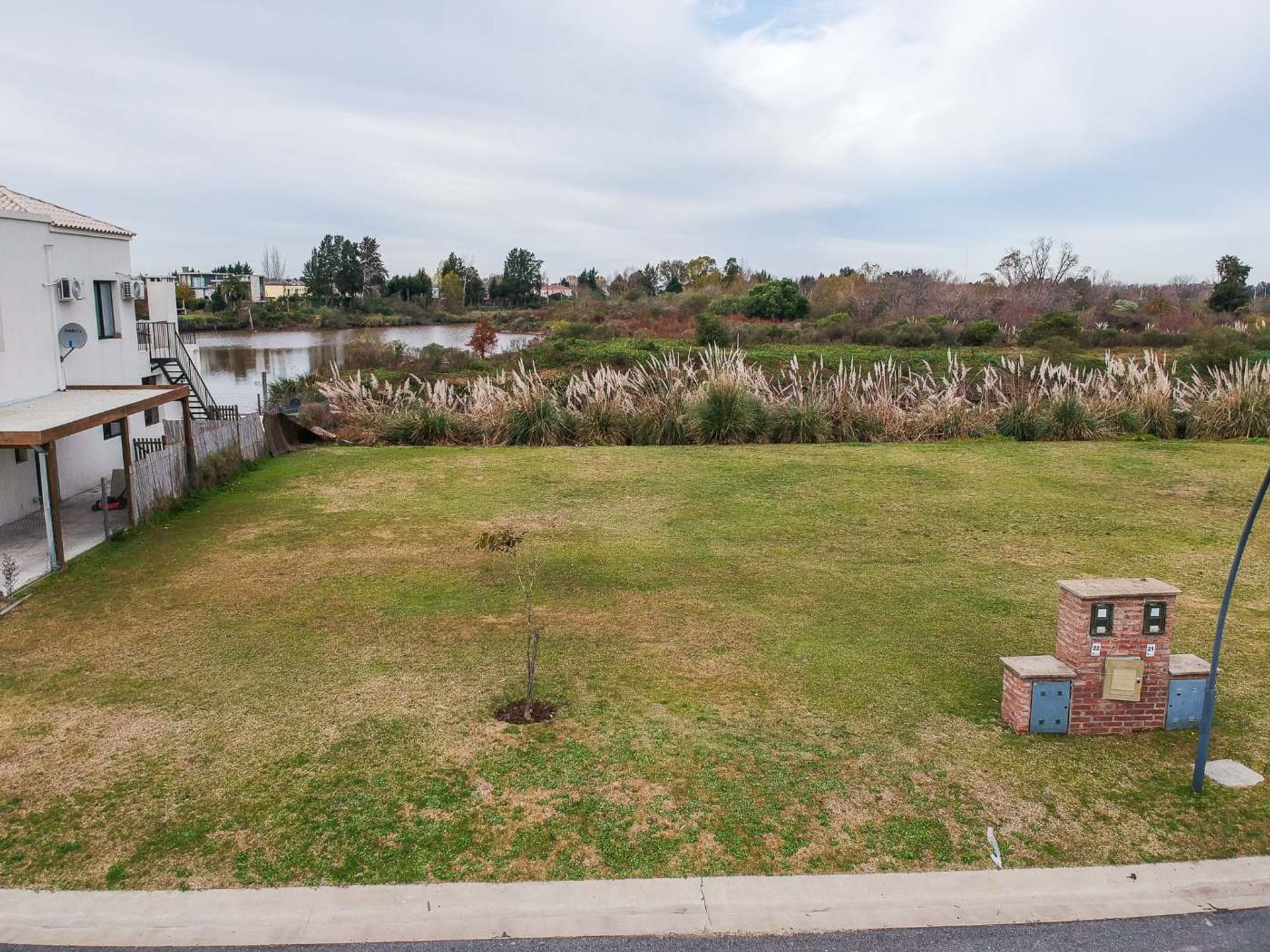 Venta Lote Al Rio Barrio El Canal - Villanueva