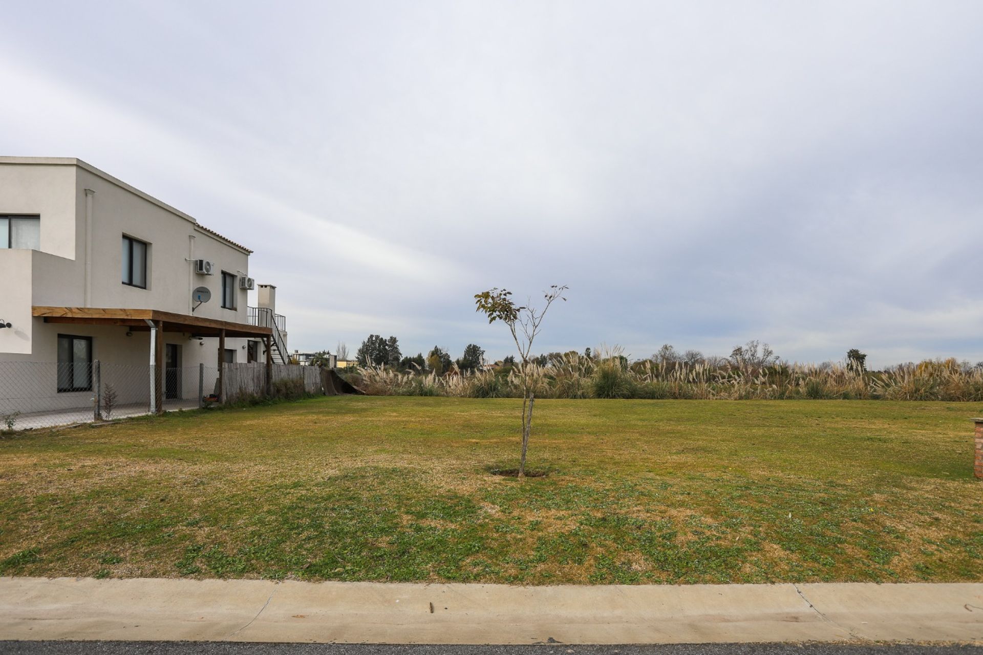 Venta Lote Al Rio Barrio El Canal - Villanueva