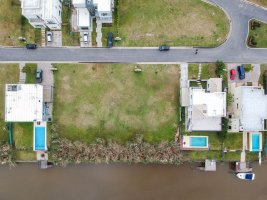 Venta Lote Al Rio Barrio El Canal - Villanueva