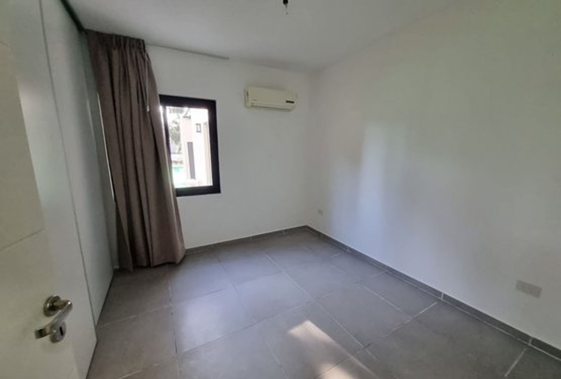 Venta Depto 3 Amb Con Jardín - Altos Del Encuentro