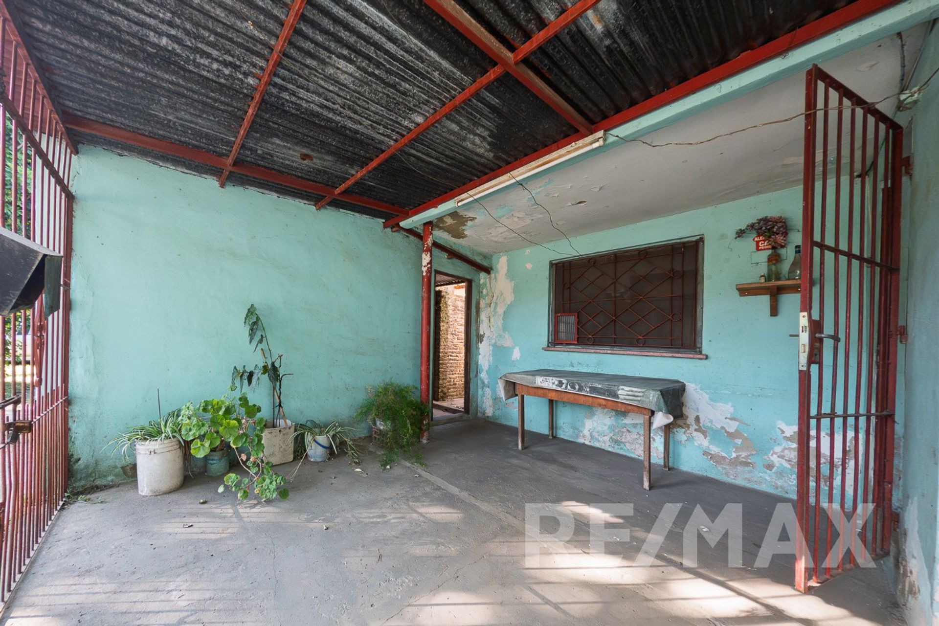 Venta Casa 3 Amb + Monoambiente Lote propio 324 m2