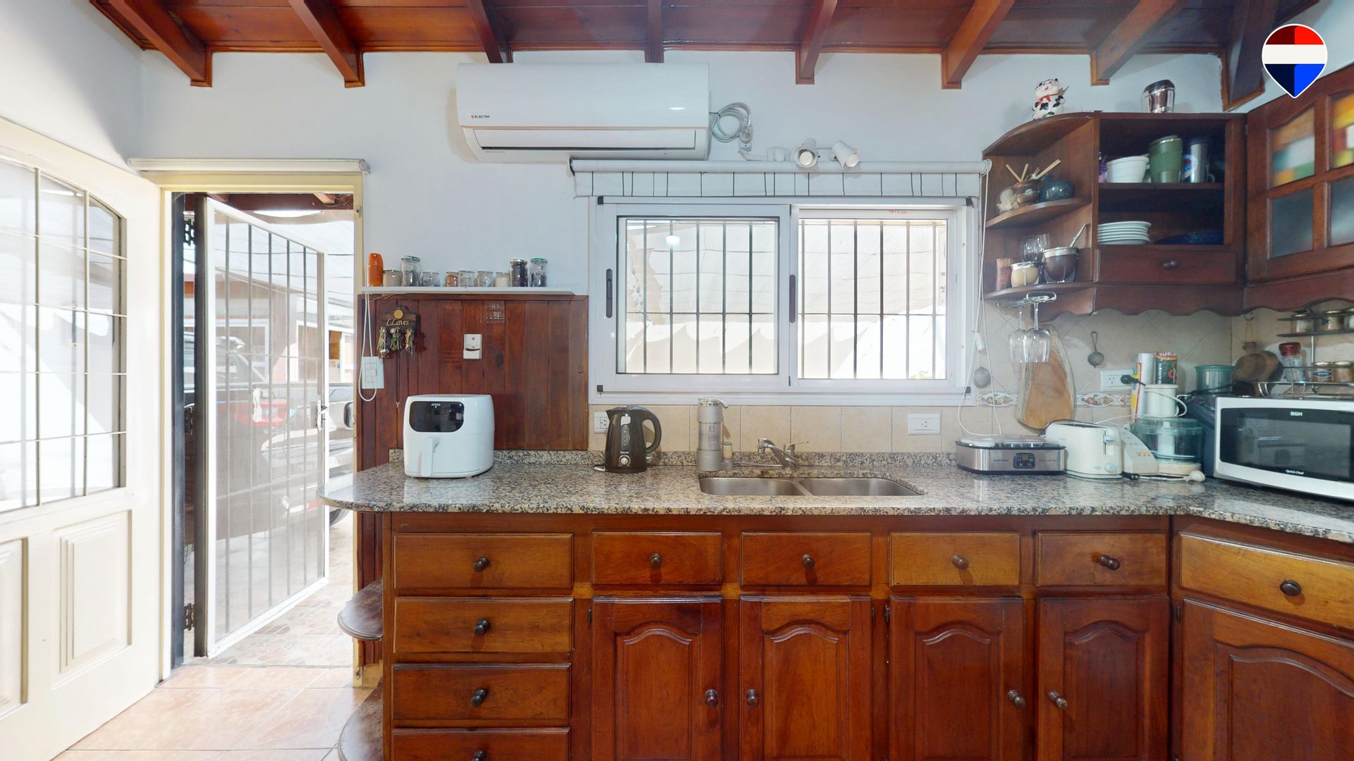 Venta Ph tipo casa con patio en Villa Adelina