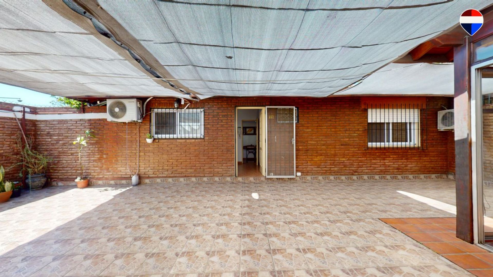 Venta Ph tipo casa con patio en Villa Adelina