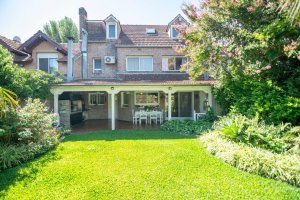 House For Sale Neighborhood La Merced