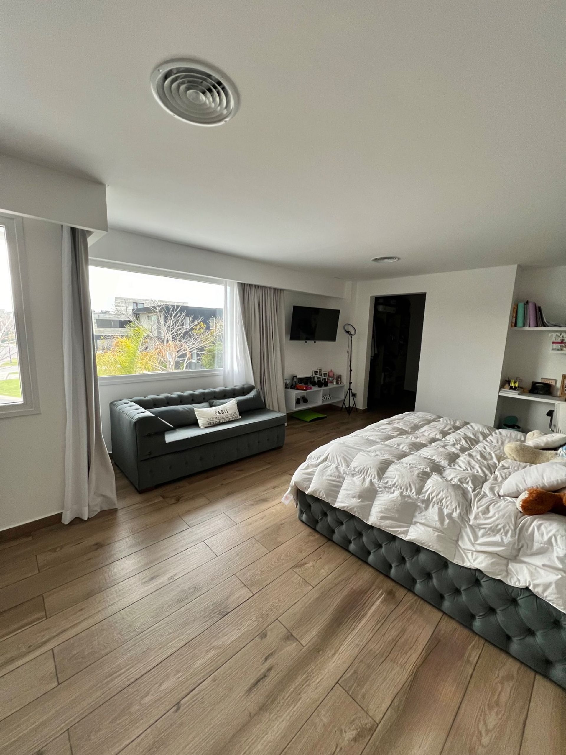 Venta casa al lago barrio El Golf, Nordelta