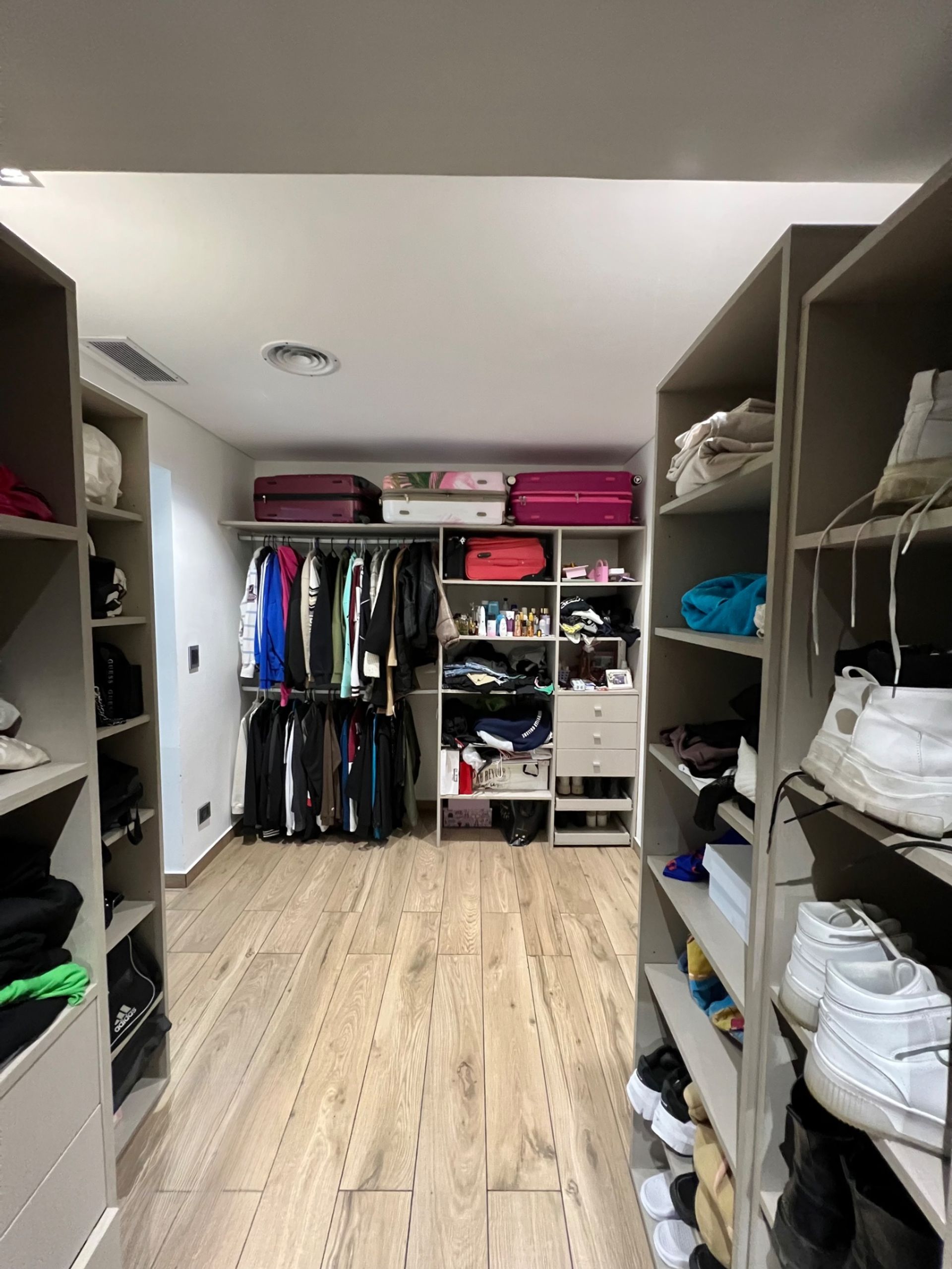 Venta casa al lago barrio El Golf, Nordelta