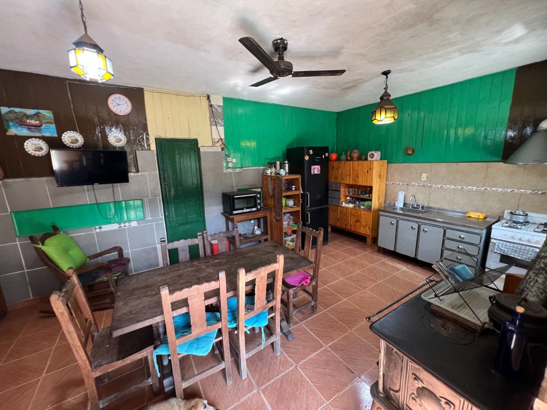 Venta Galpón comercial, vivienda y pileta
