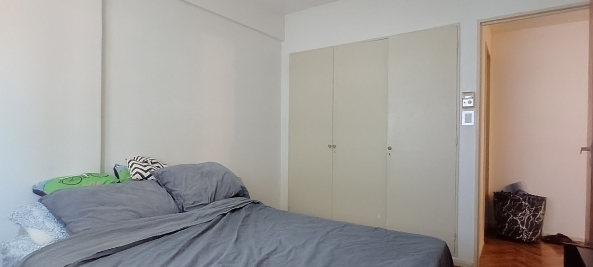 Alquiler departamento 2 ambientes Olivos balcón